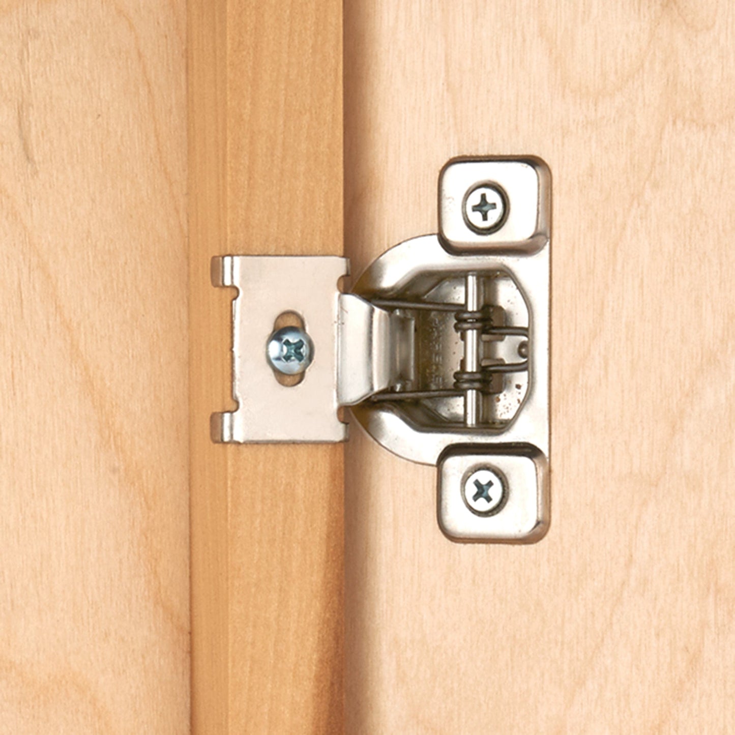 110° 1/2" Overlay Hinge Pair alt 0