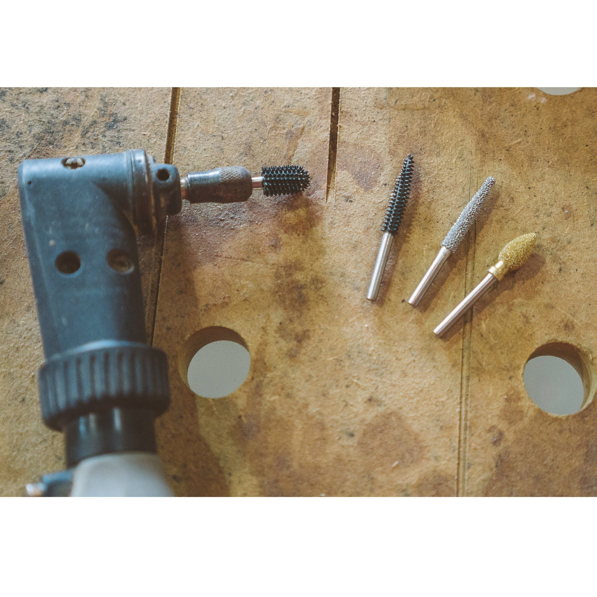 Original Dove Tail Burr, 1/8" Shaft, Fine (3/8" x 1/2") alt 0