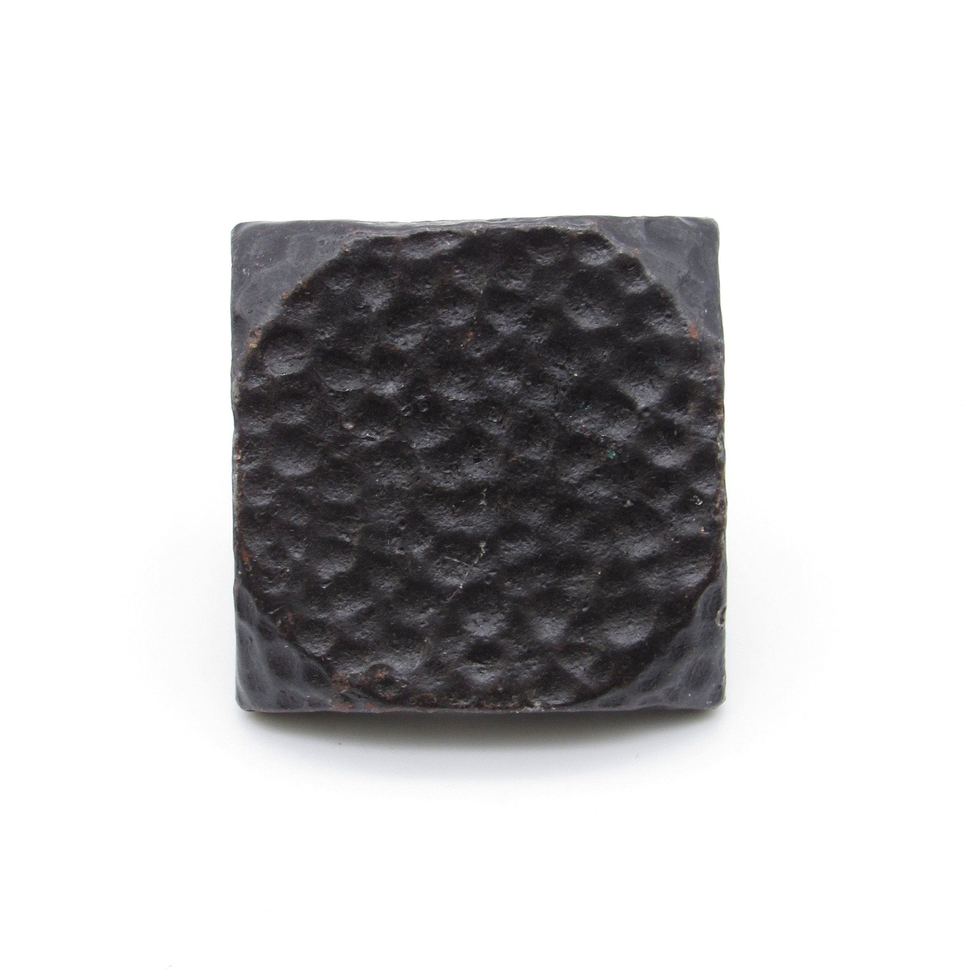 Square 1-1/2" Hammered Clavo Decorative Nail, 8-Pack, Oil Ru alt 0