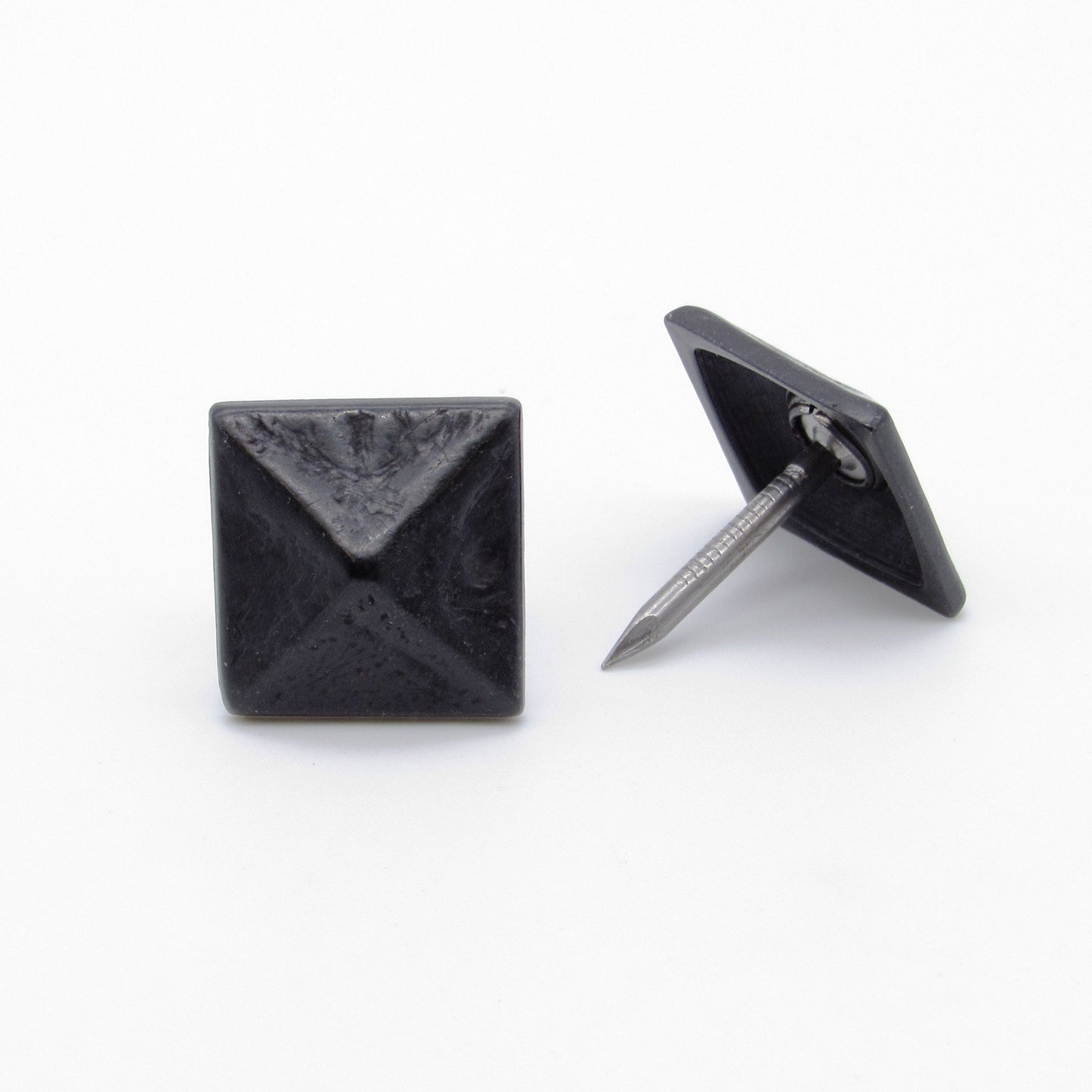Square 3/4" Pyramid Clavo Decorative Nail, 4-Pack, Black Oxi alt 0