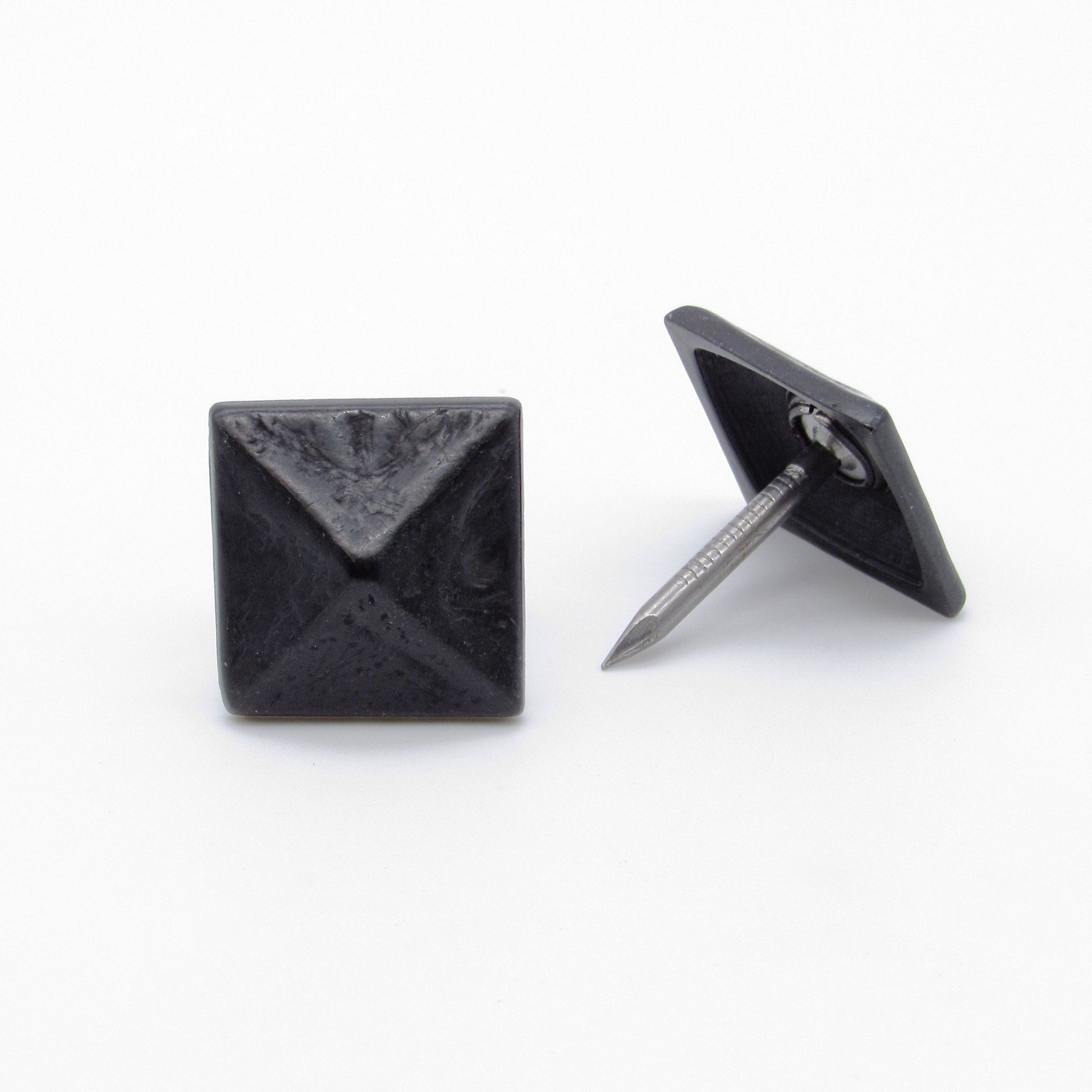 Square 3/4" Pyramid Clavo Decorative Nail, 4-Pack, Black Oxi alt 0