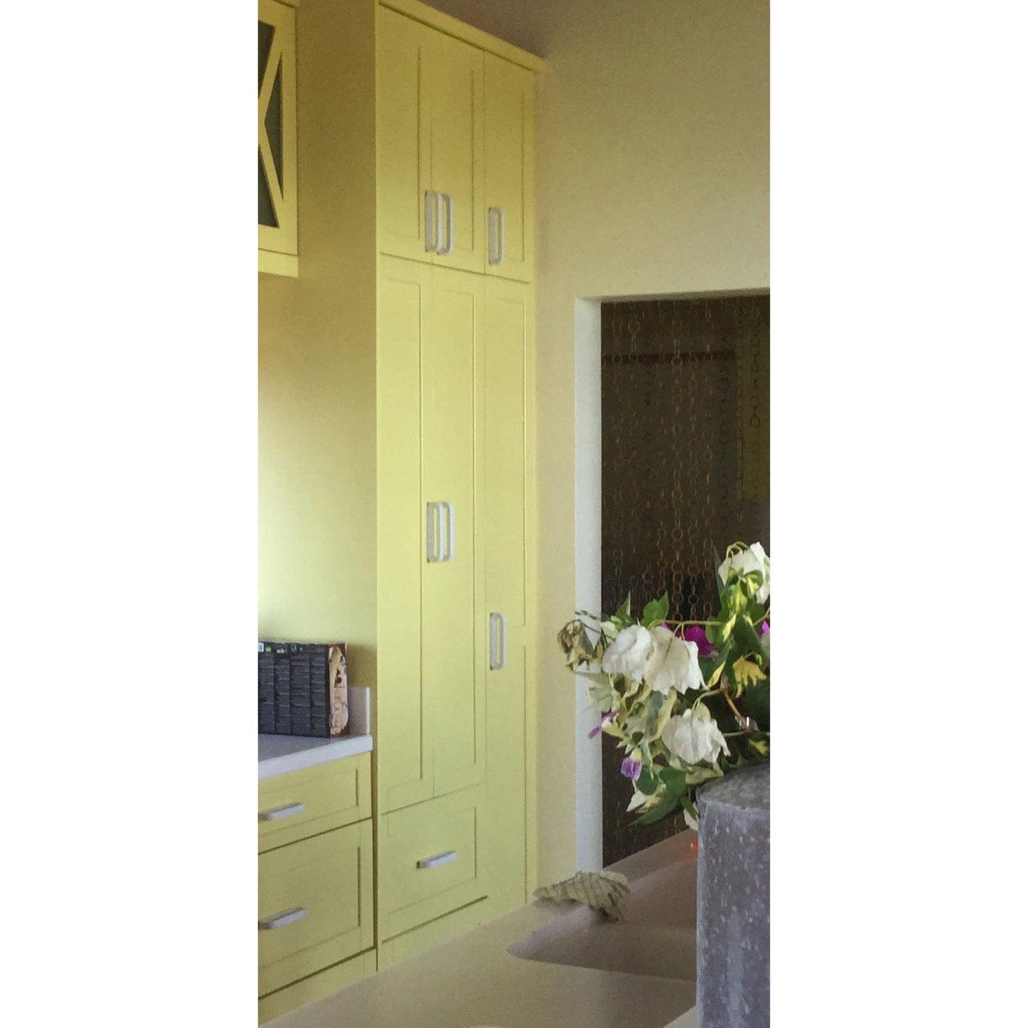 Contemporary Pull, 3-3/4" Center-to-Center, White alt 0