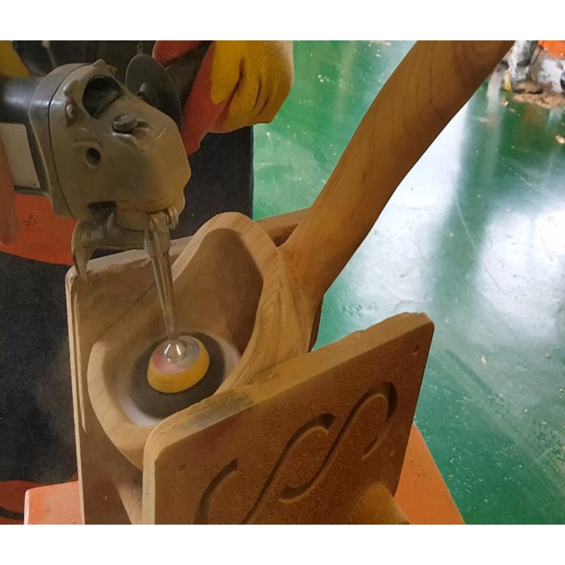 Assistant Tool 1 alt 0