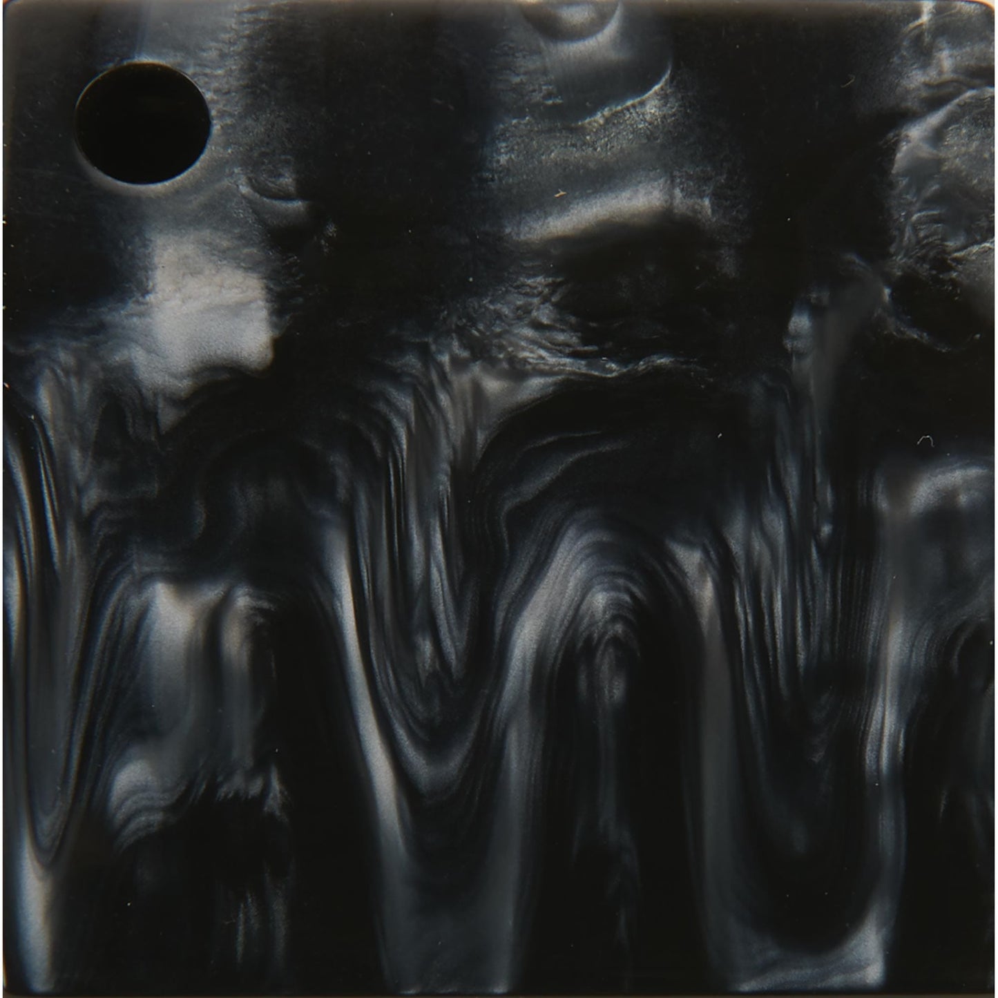 Poly Resin Knife Scales - 15/64" x 2" x 7" - Liquid Silver - Pair alt 0