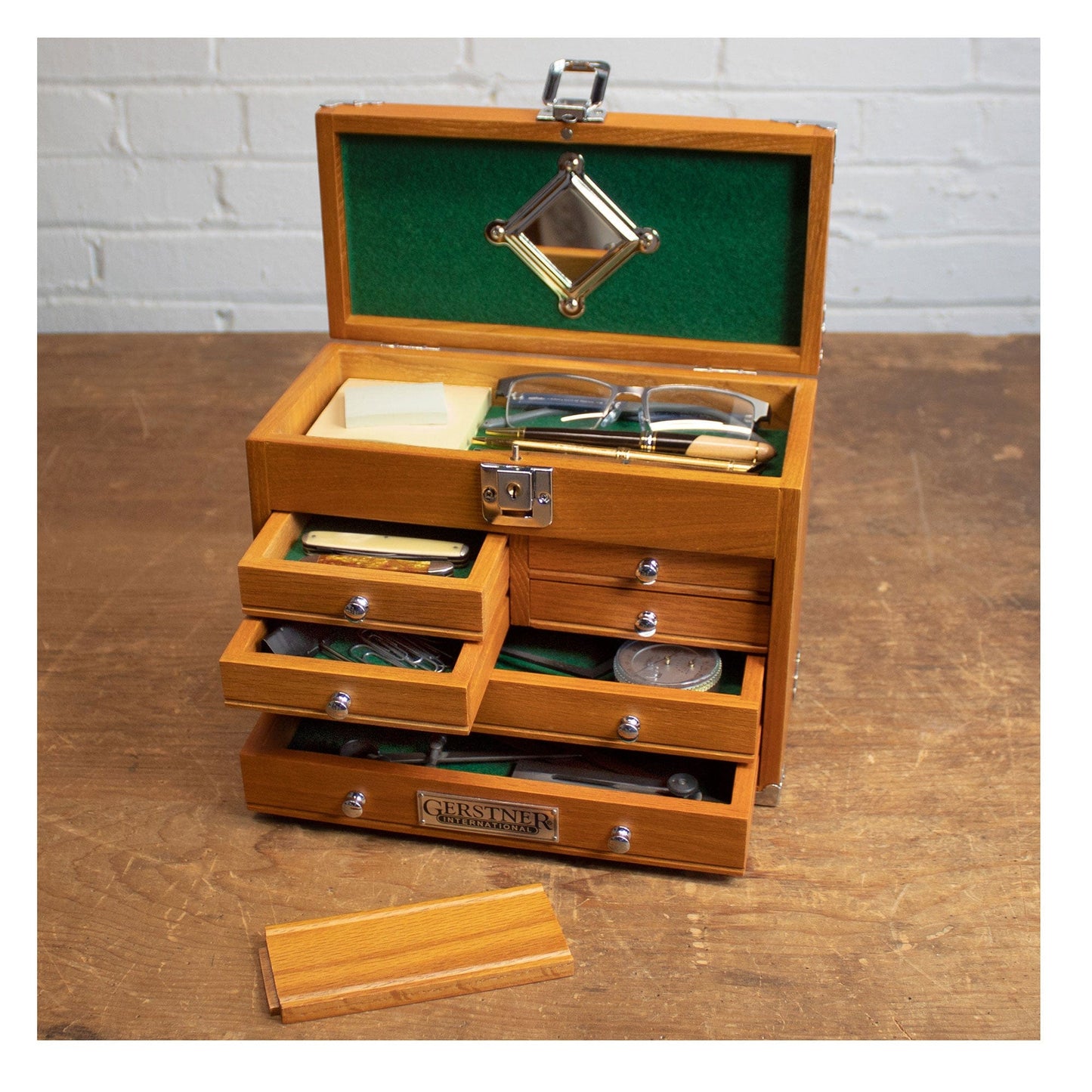 Oak Mini Max Chest, Model GI-T10 alt 0