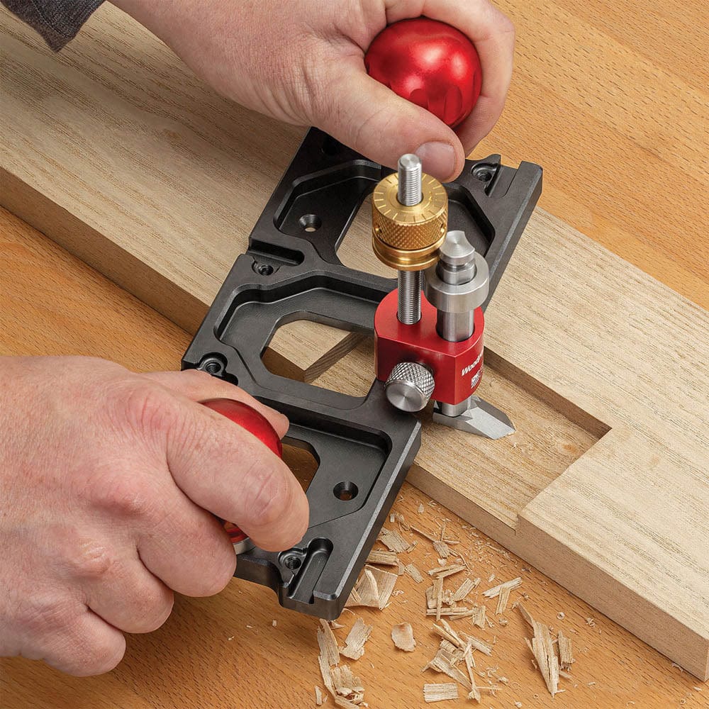 Router Plane with Straight and Spear Point Blades