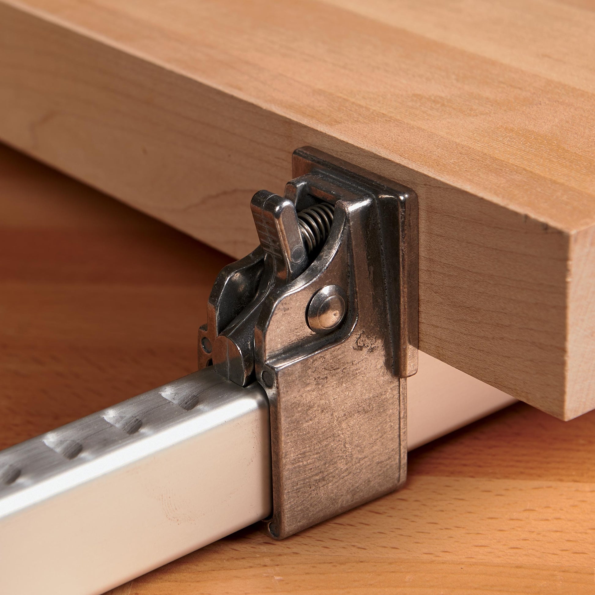 48" ALUMINUM BAR CLAMP alt 4