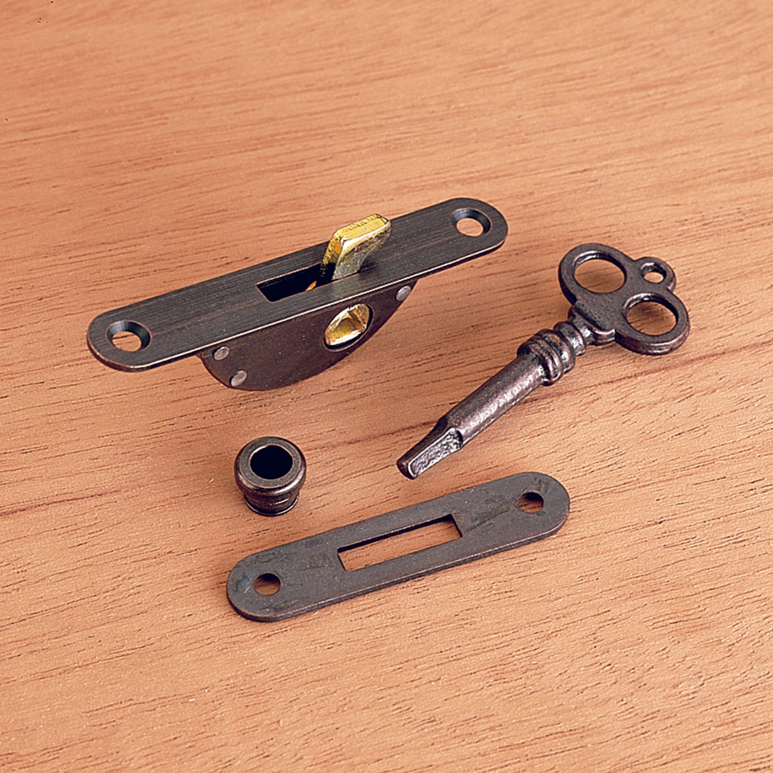 HIGHPOINT - Full Mortise Small Box Lock Set | Woodcraft