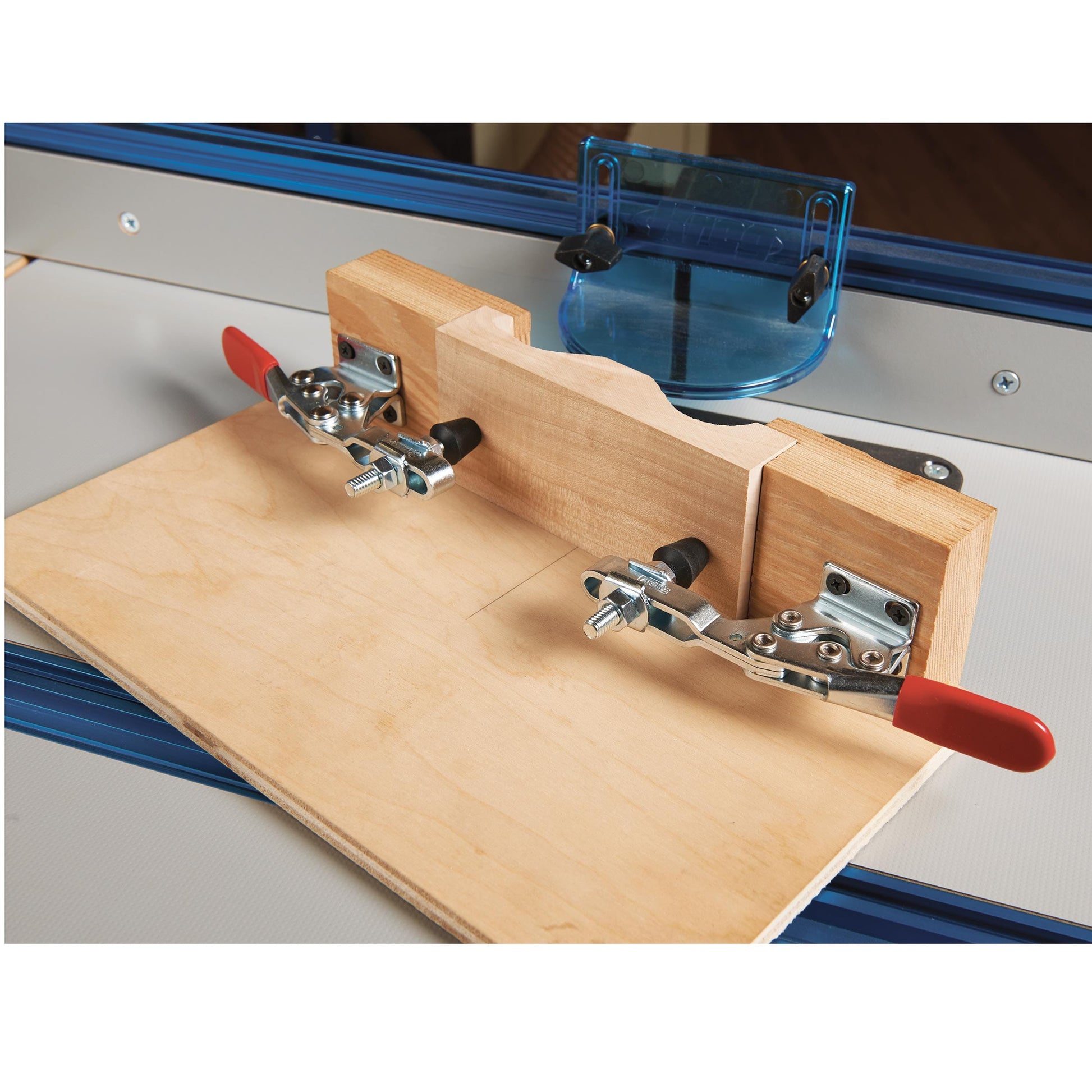 Low Silhouette Toggle Clamp, 4-1/4" x 7/32", 750 lb. Capacit alt 2