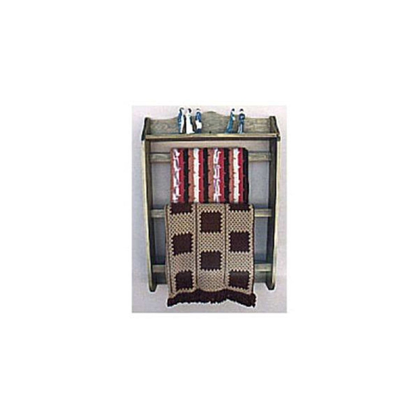 Woodworking Project Paper Plan to Build Wall Quilt Rack alt 0