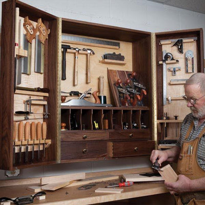 Woodworking Project Paper Plan to Build Hand Tool Cabinet alt 0