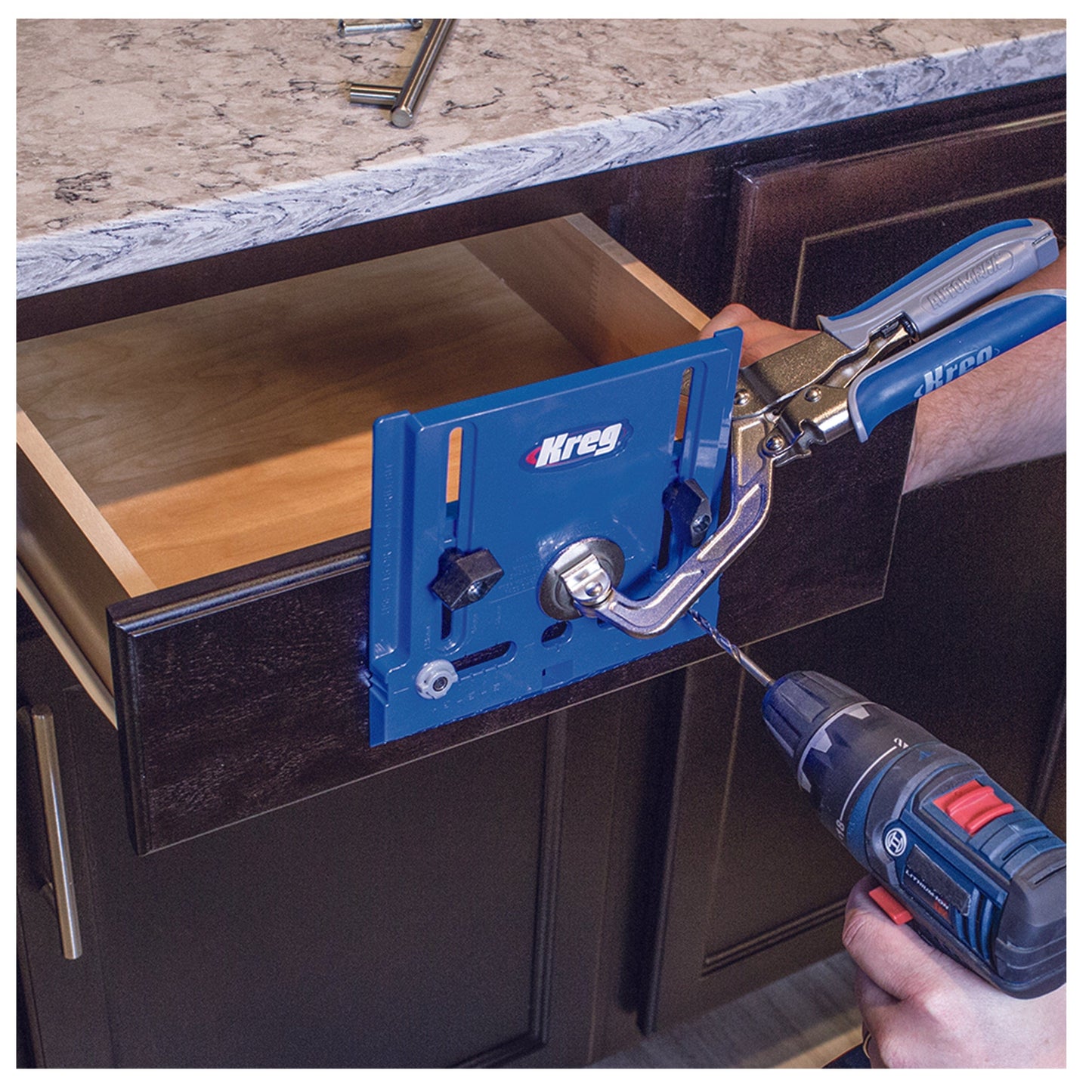Cabinet Hardware Drilling Jig alt 0