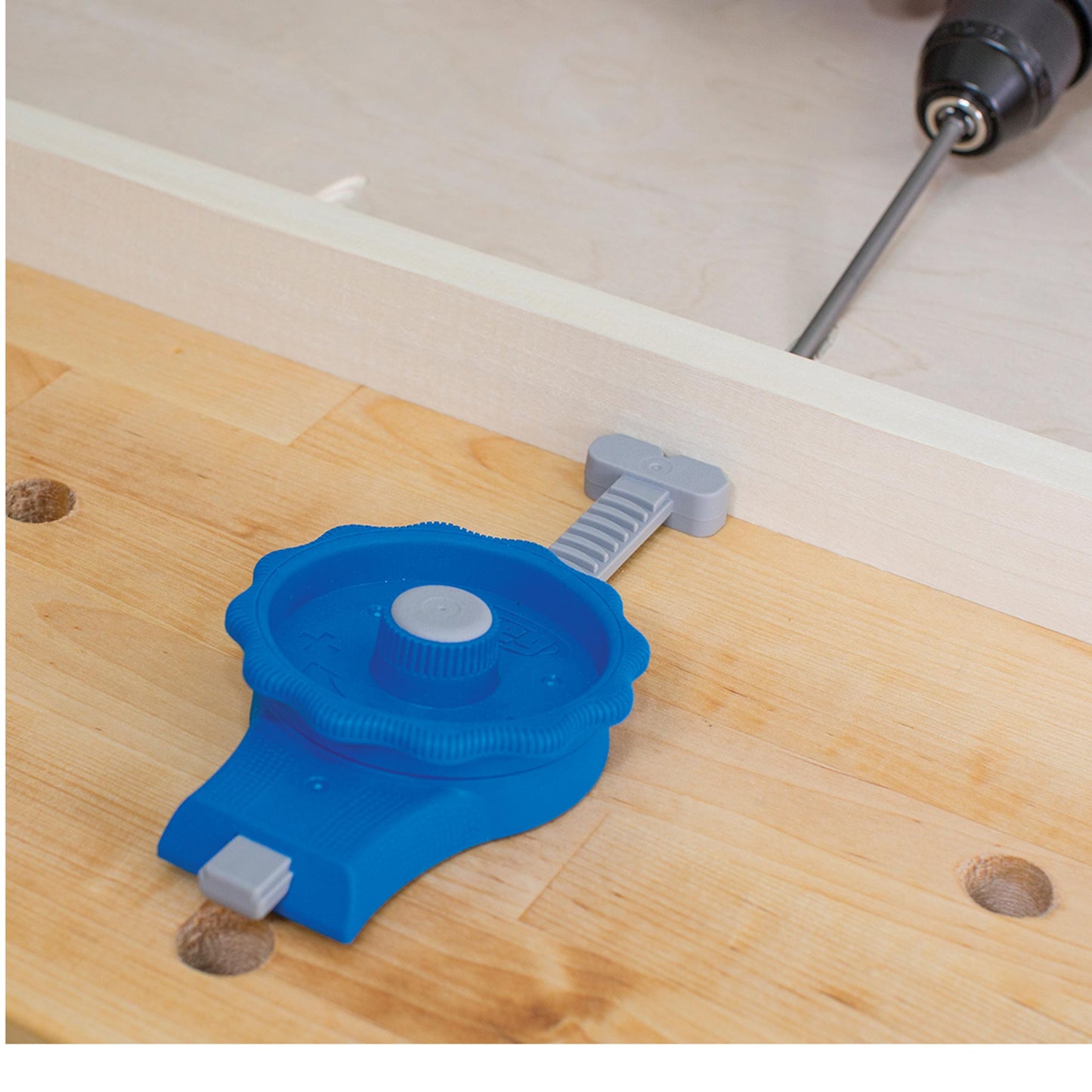 In-Line Bench Clamp For Bench Dog Holes alt 0