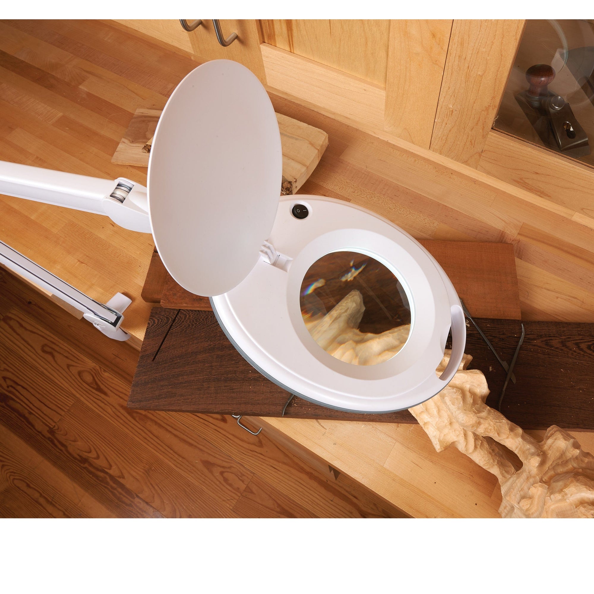 LED Magnifying Shop Light alt 0