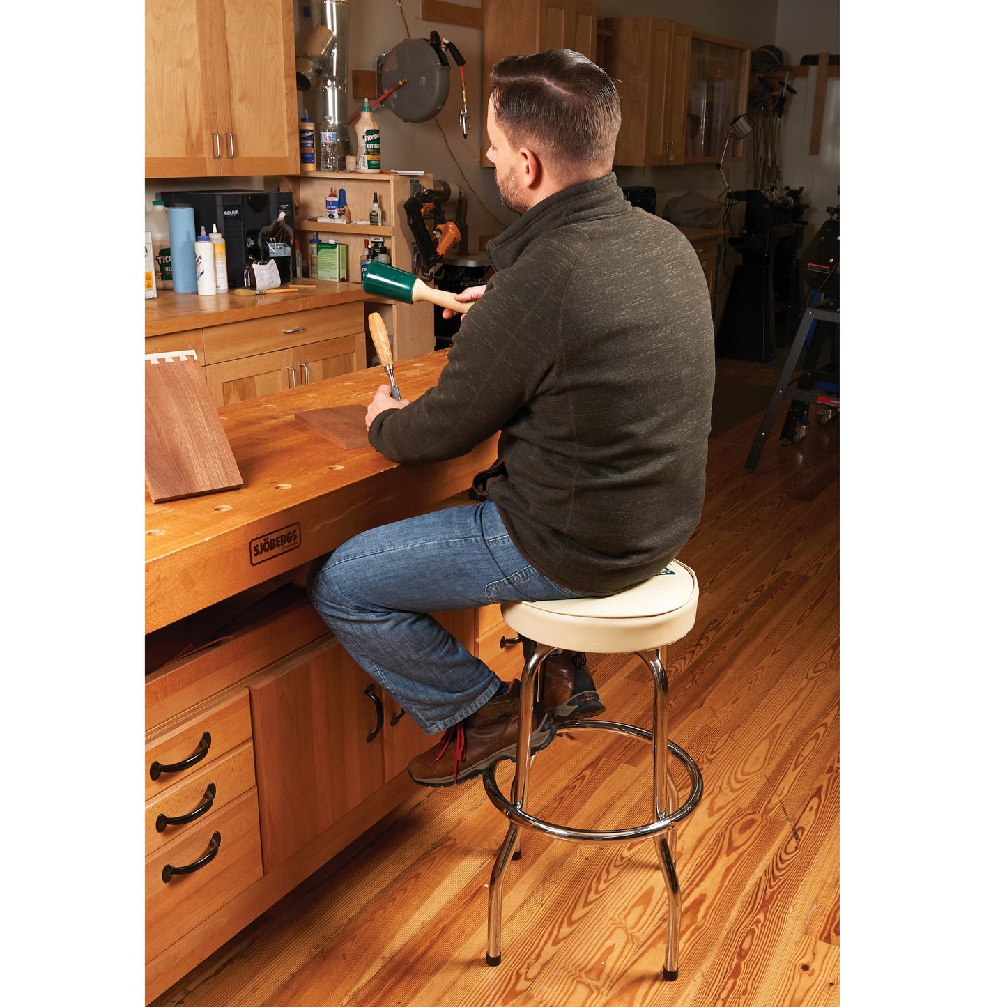 Shop Stool alt 0