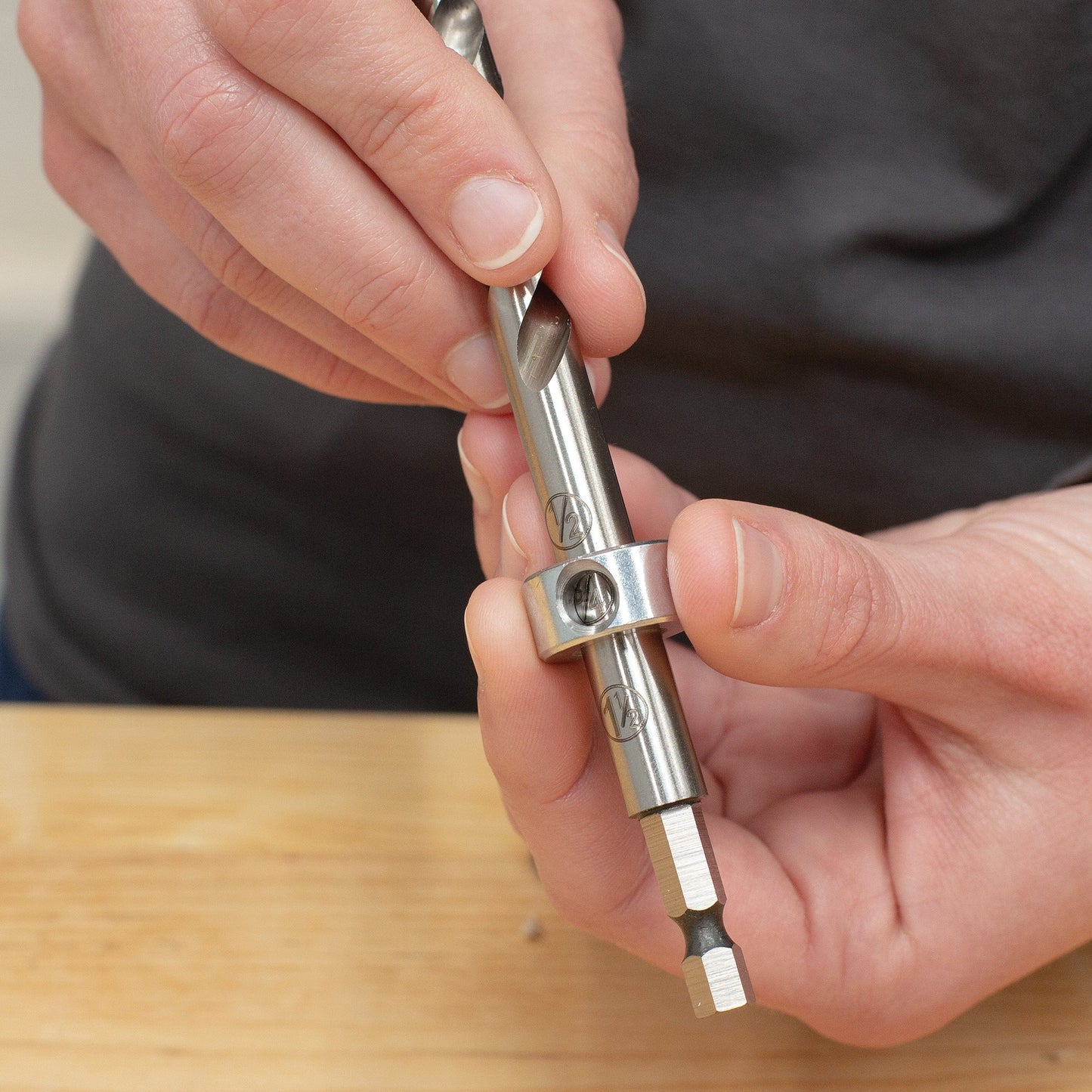 Easy-Set Pocket-Hole Drill Bit With Stop Collar And Hex Gauge alt 0