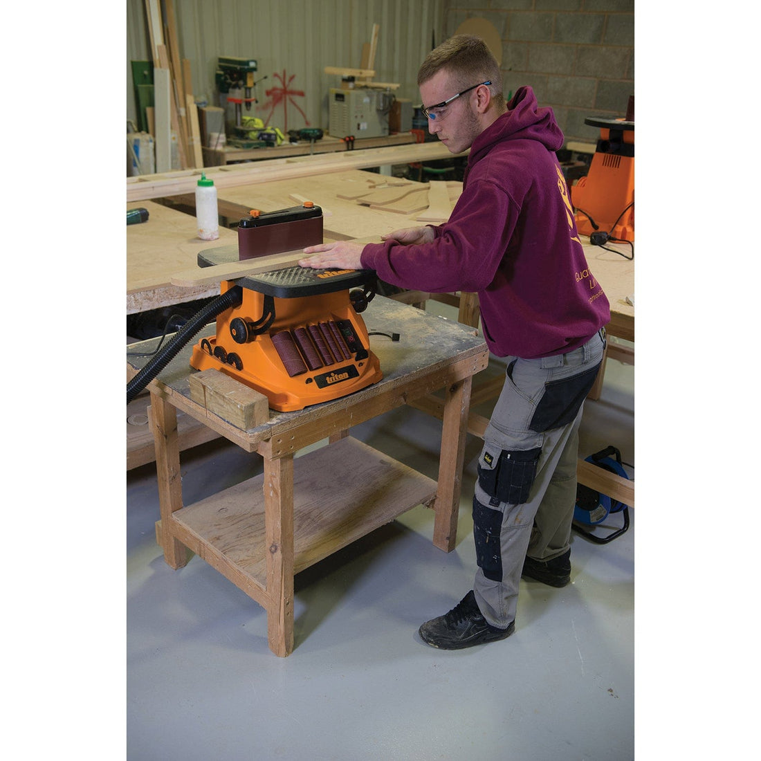 Triton Oscillating Spindle & Belt Sander 450W 3.5A Model TSPST450