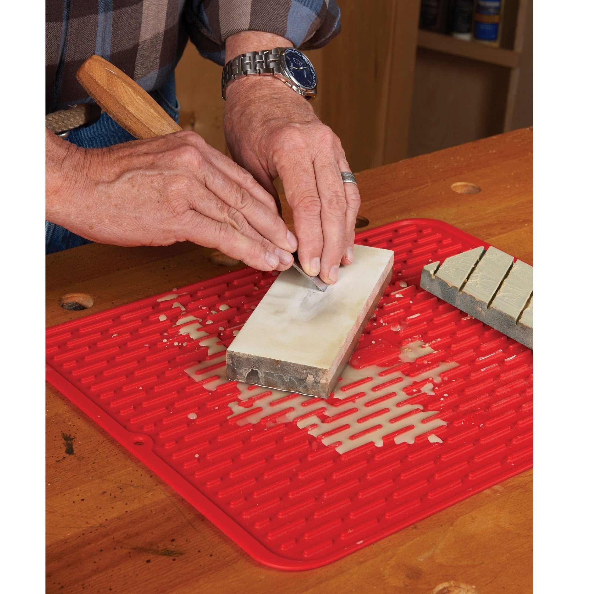 Silicone Nonslip Sharpening Mat alt 0