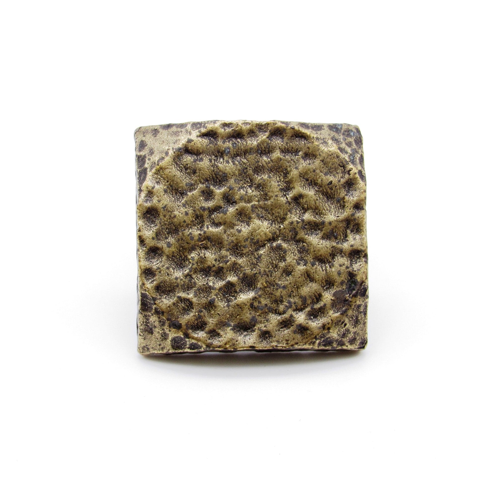 Sqaure 1-1/4" Hammered Clavo Decorative Nail, 4-Pack, Brass alt 0