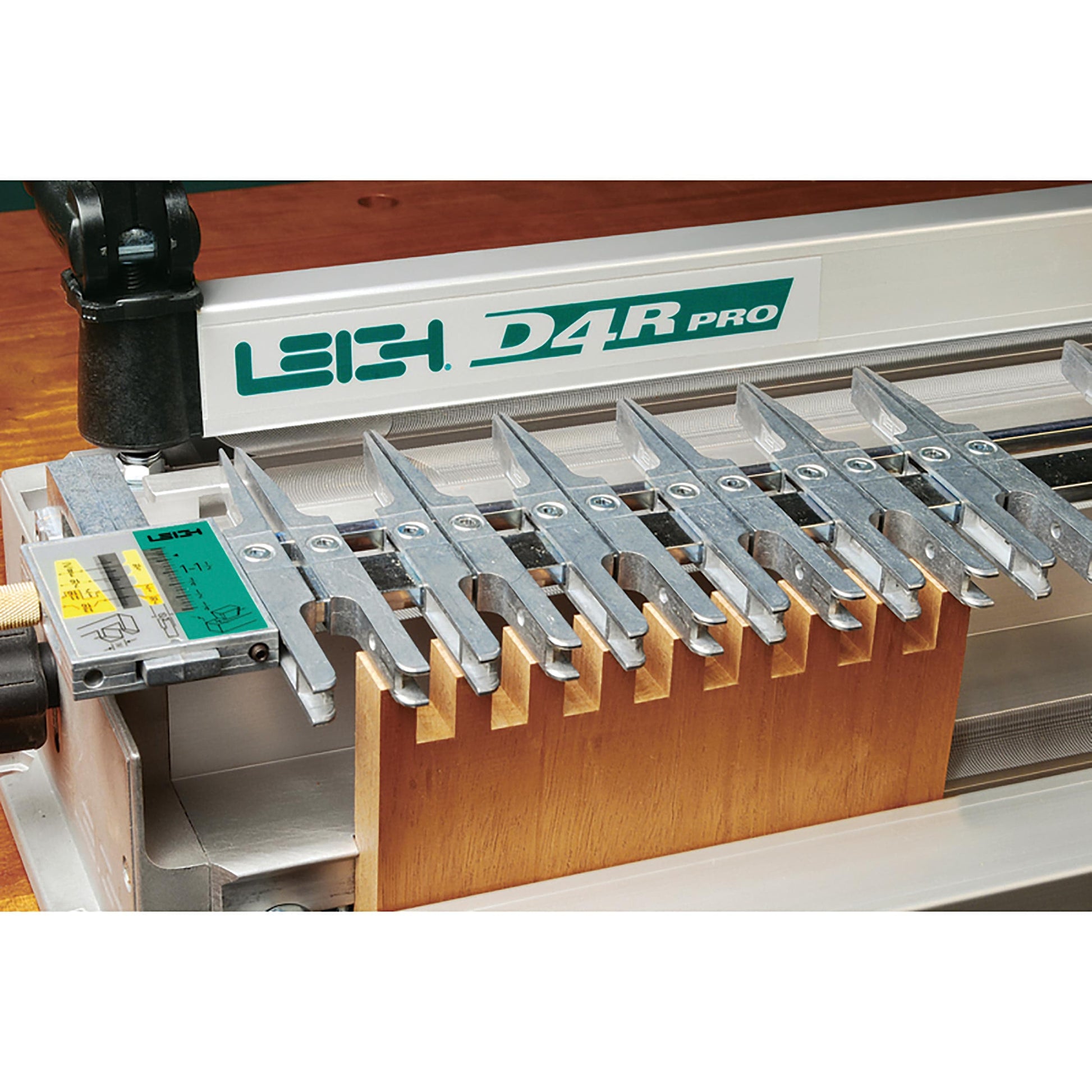 D4R Pro Right-Hand Guide Finger alt 0