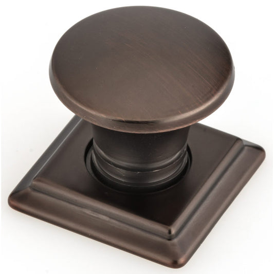 Traditional Knob, 1-1/4" x 1-1/4", Brushed Oil-Rubbed Bronze alt 0