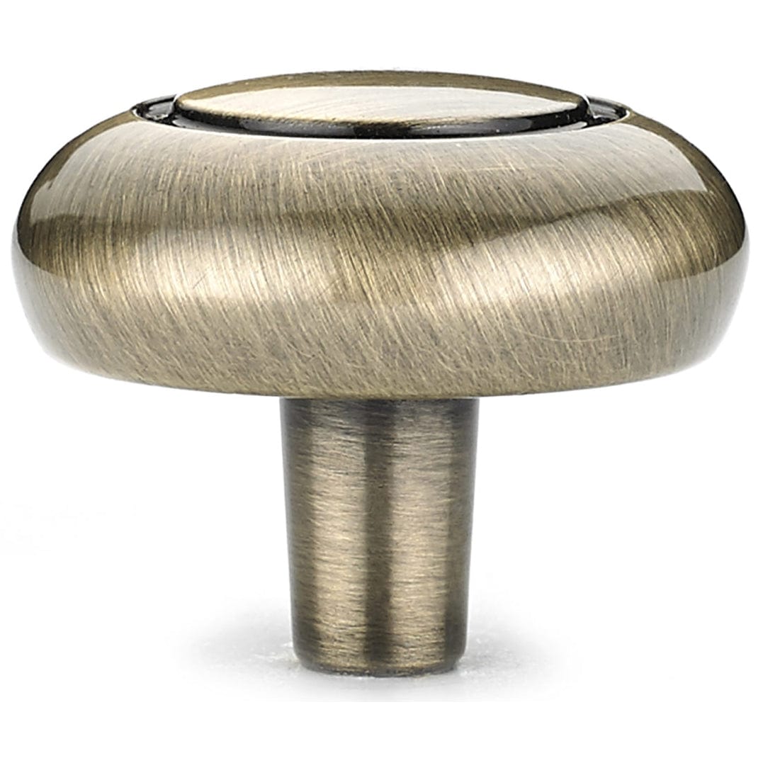Traditional Knob, 1-1/4" D, Antique English alt 0