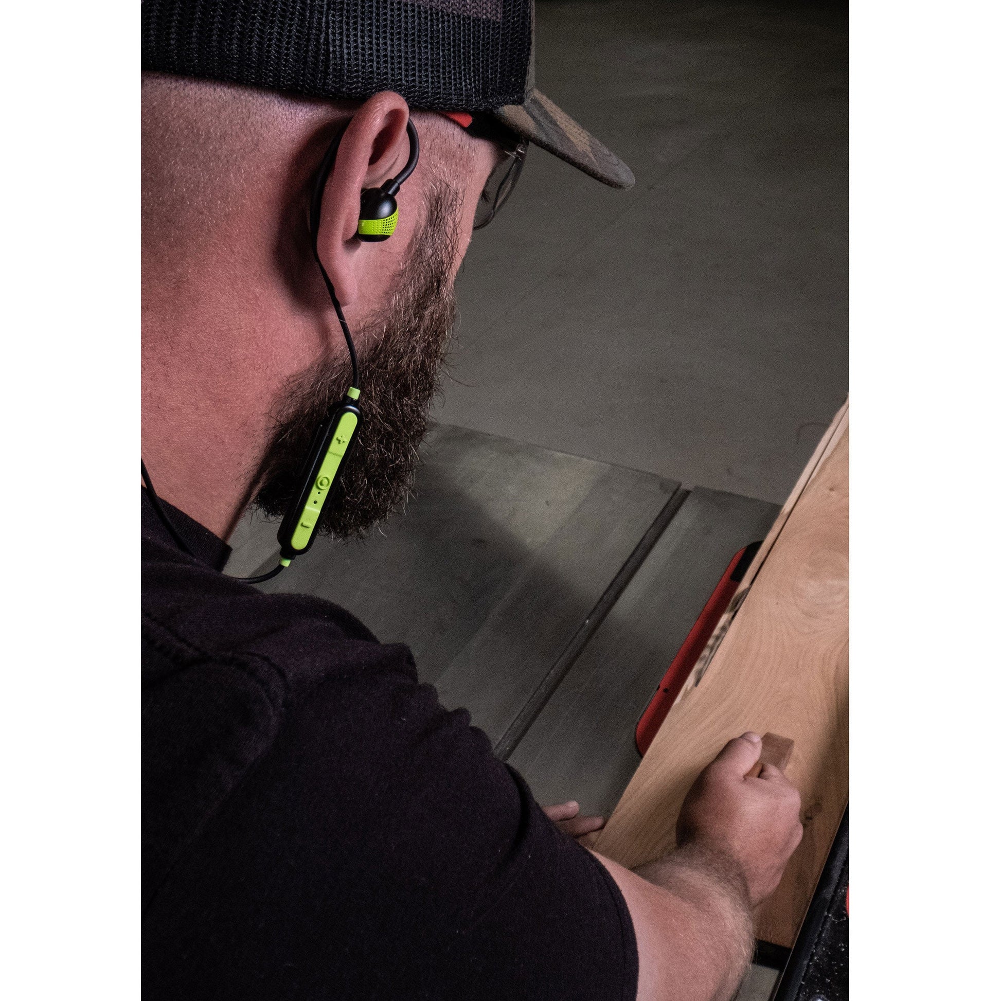 PRO Aware Bluetooth Earbuds alt 0
