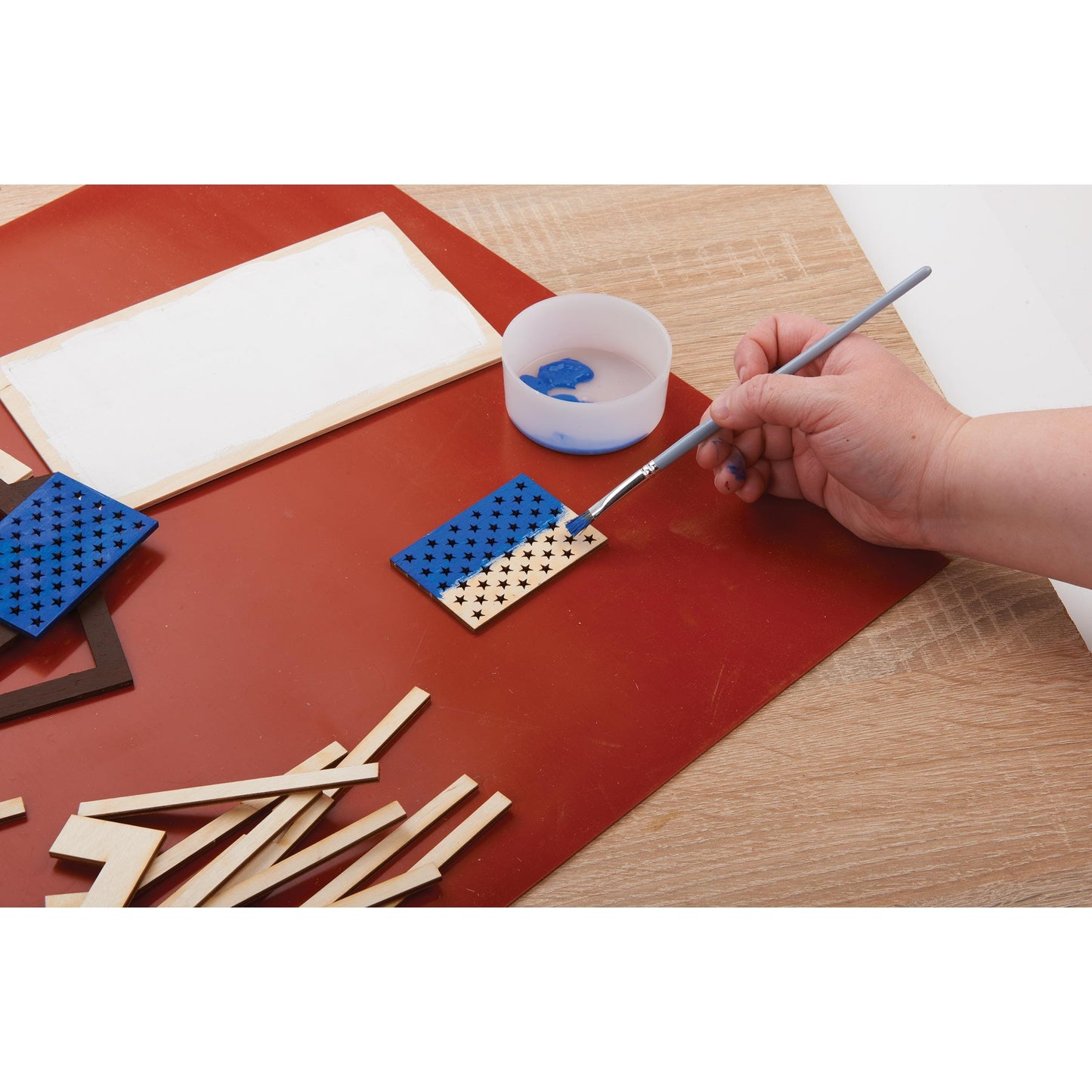 Build Your Own Wooden Flag Kit - 2 Pack alt 0