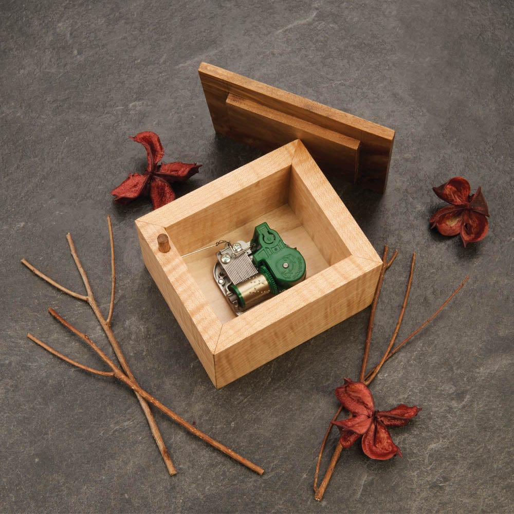 18-Note Music Box Movement with Greensleeves