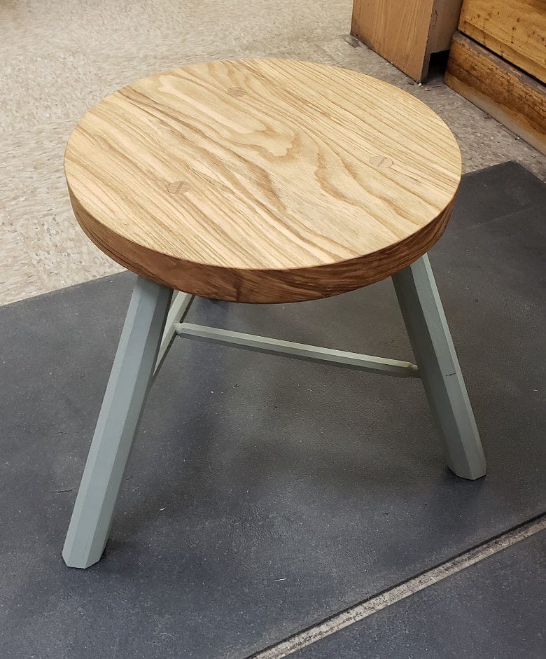 320_3-Legged_Stool.jpg