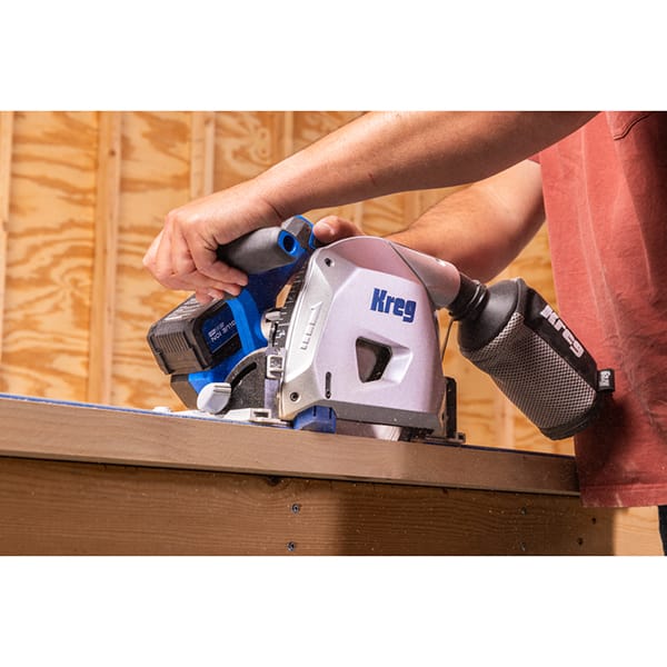20V Ionic Drive™ 6 1/2" Plunge-Cut Track Saw