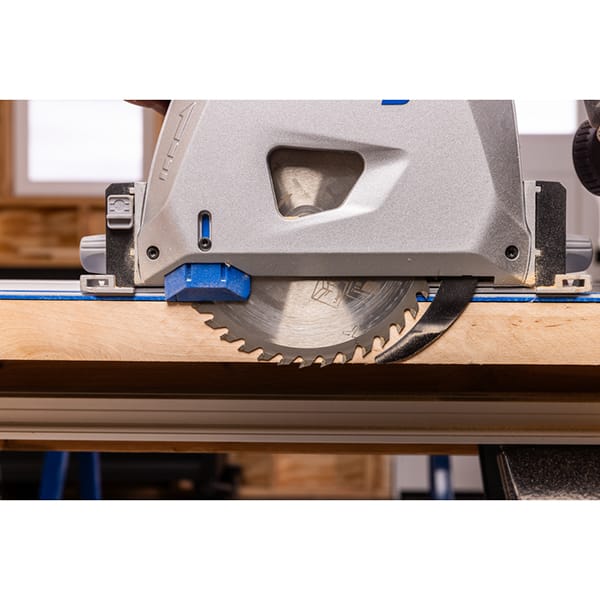 20V Ionic Drive™ 6 1/2" Plunge-Cut Track Saw