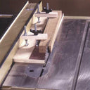 Woodworking Project Paper Plan to Build Super-Simple Taper Jig alt 0