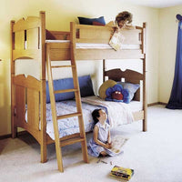 Woodworking Project Paper Plan to Build Kid's Oak Bunk Beds alt 0