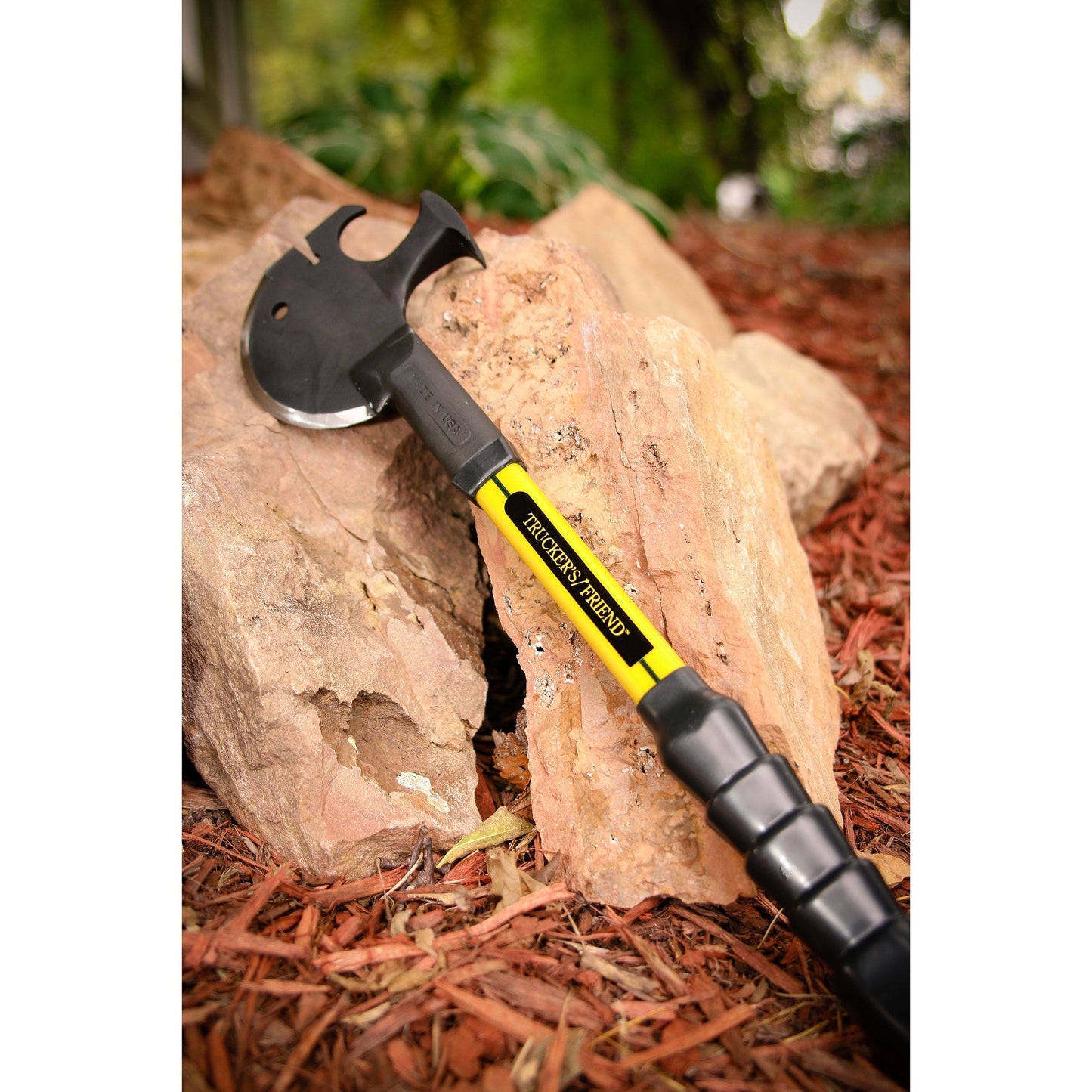 Trucker's Friend - All-Purpose Survival Tool for Emergency and Outdoor Use - 19.25" alt 0
