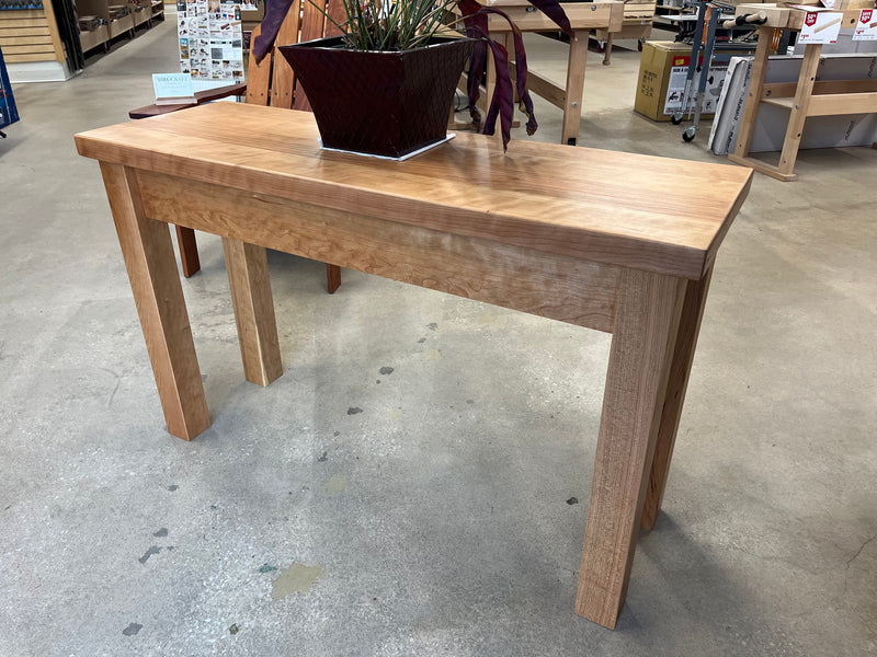 588_Farmhouse_Table.jpg