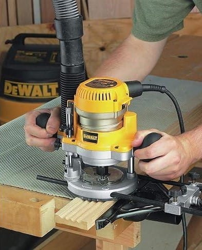 567_Handheld_router.jpg