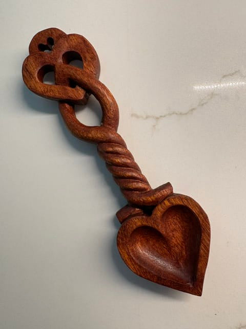 316_Love_spoon.jpg