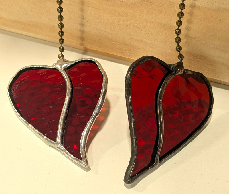 586_Stained_Glass:_Heart_Fan_Pull.jpg
