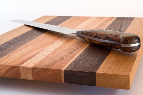320_Stock_Bread_Board_and_Knife_Pic.jpg