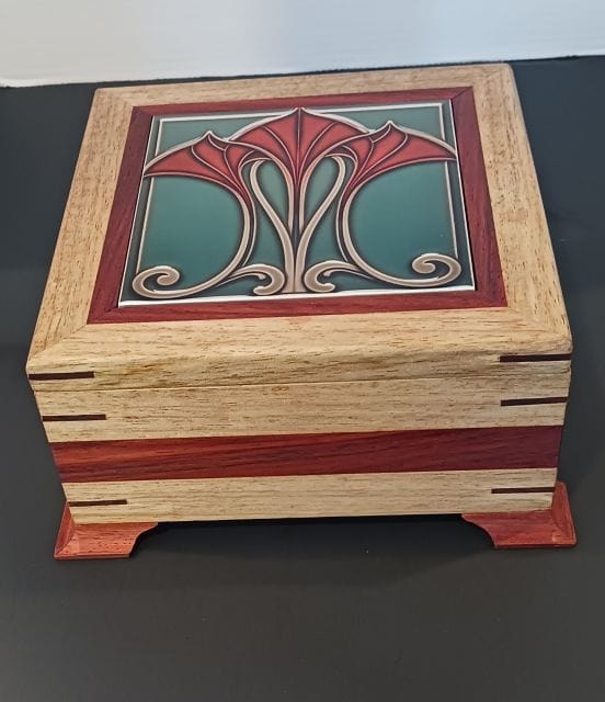 333_Tile_Top_Box_1.jpg