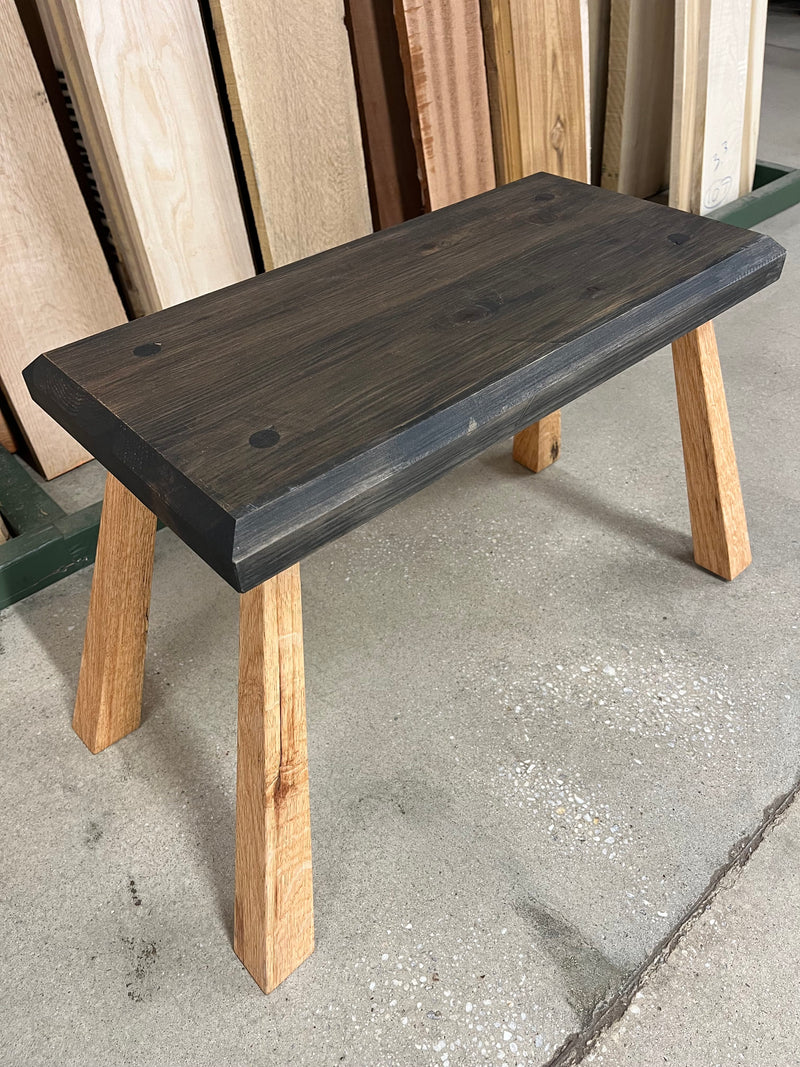 588_bench.jpg