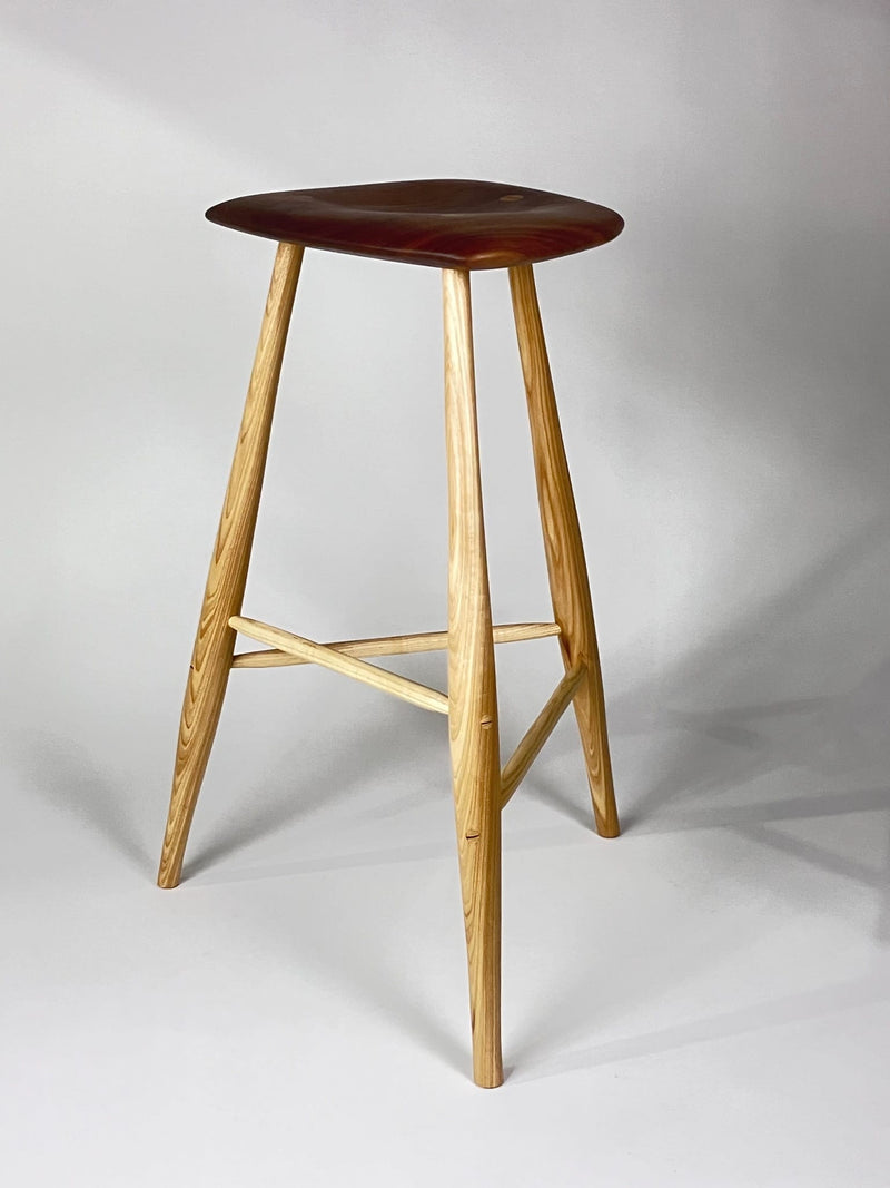 326_iconicstool.jpg