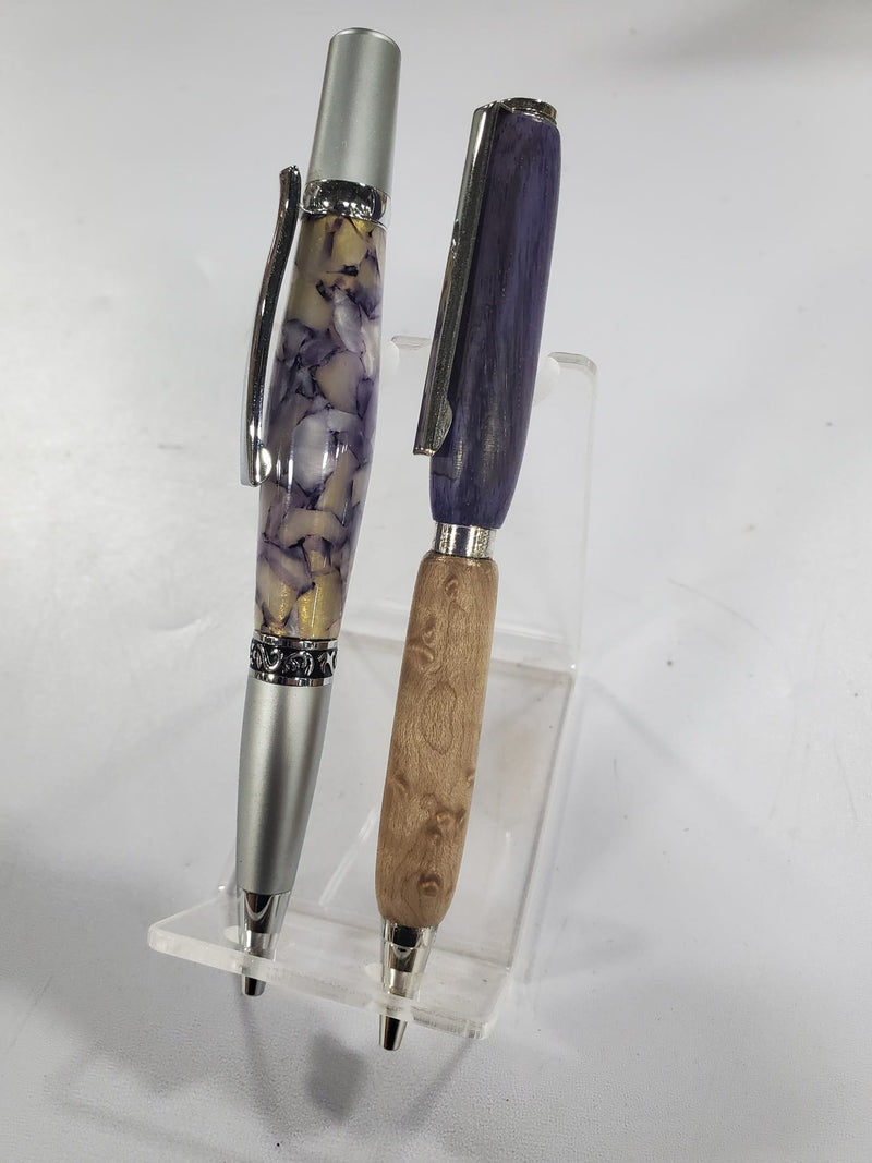 539_pen_turning.jpg