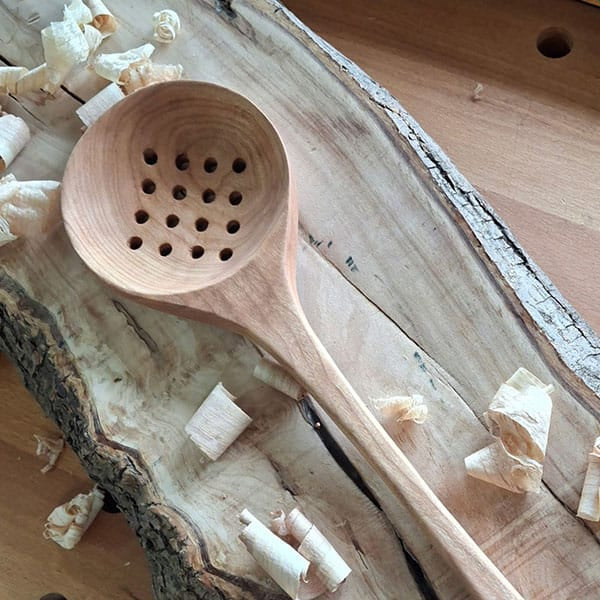 319_strainer_spoon.jpg