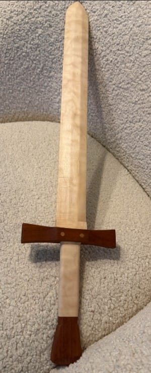325_sword.jpg